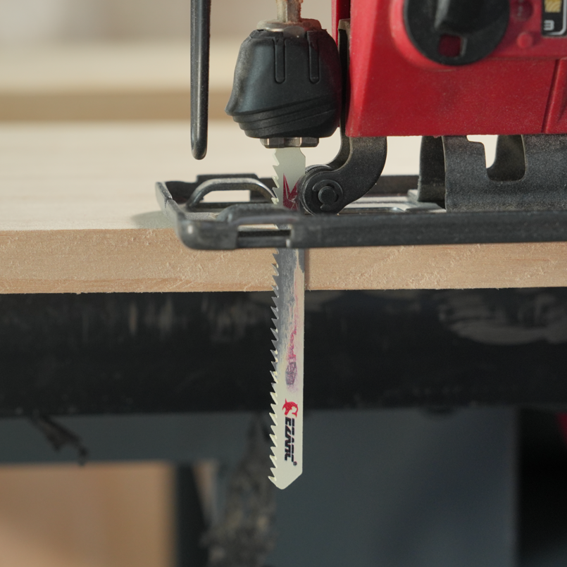 How to Use a Jigsaw: A Comprehensive Guide on Blades, Tips, and Tools?